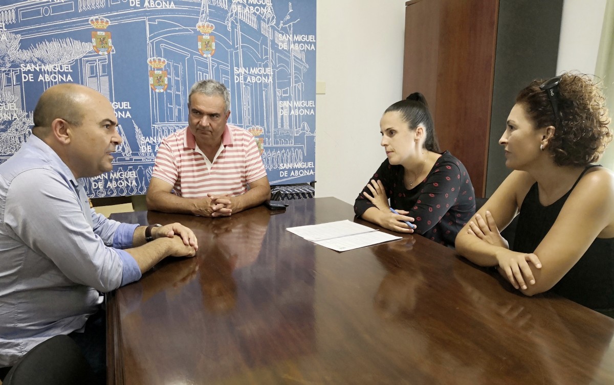 El Ayuntamiento de San Miguel de Abona firma un convenio con la asociación Pequeño Valiente