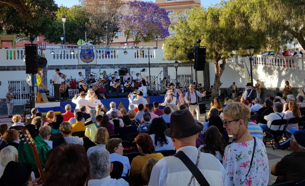 Costumbrismo, folclore y tipismo se dieron cita en San Miguel de Abona por el Día de Canarias
