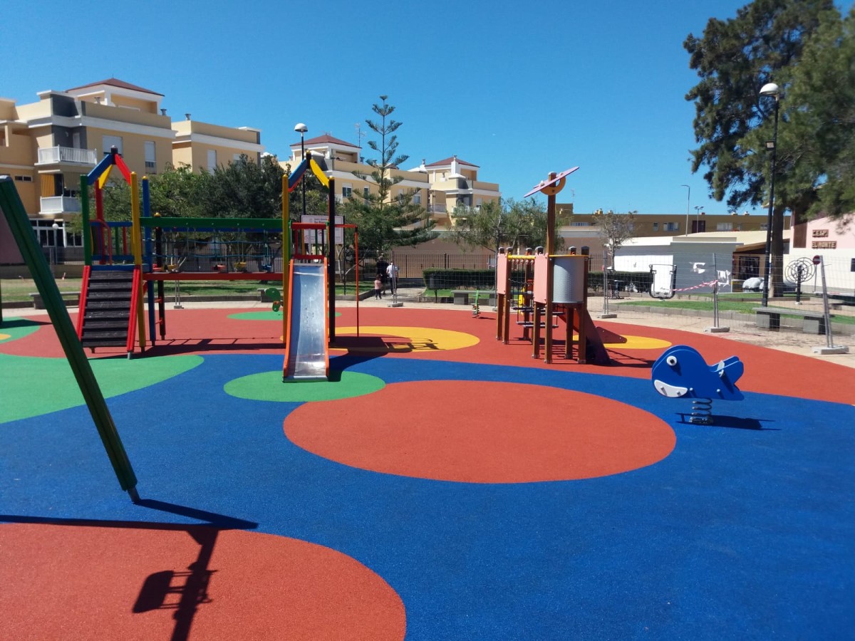 Se reabre el parque infantil en Punta del Lomo tras las obras de mejora realizadas por el ayuntamiento sanmiguelero