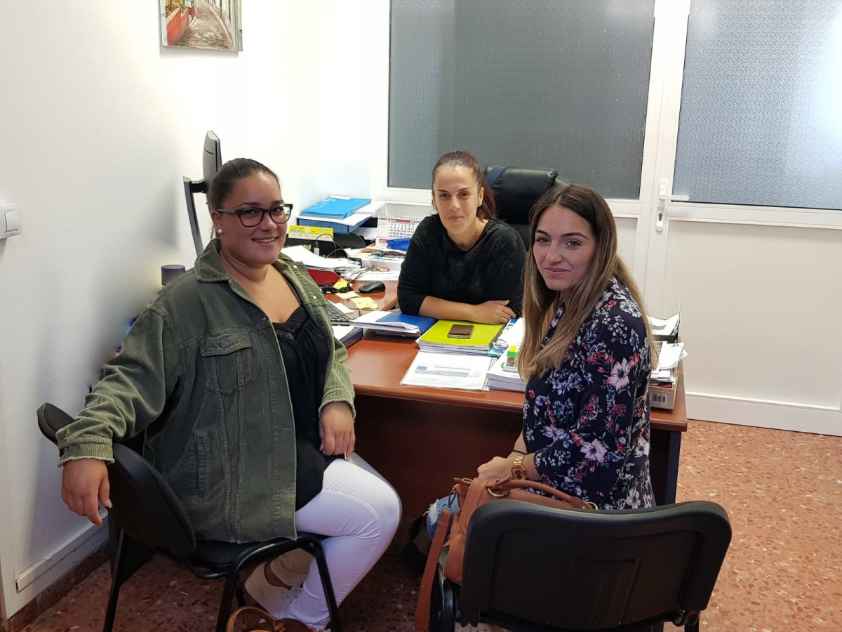 La Federación de Asociaciones de Mujeres Arena y Laurisilva presenta sus proyectos a San Miguel