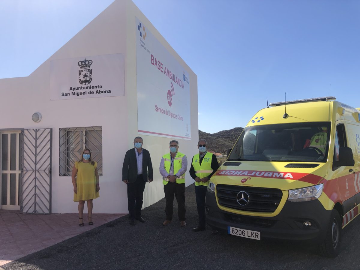 San Miguel pone a disposición  una base para reforzar la asistencia sanitaria en el sur de Tenerife con una nueva ambulancia