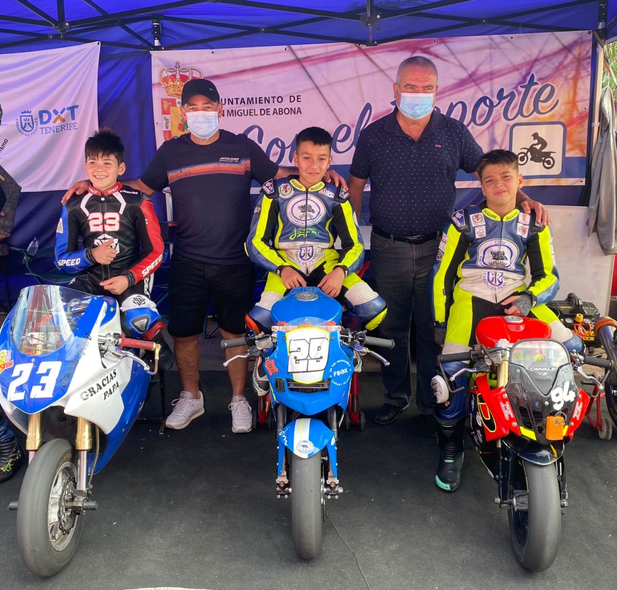 Los pilotos de San Miguel triunfan en el Campeonato de Canarias de Minivelocidad de Motociclismo